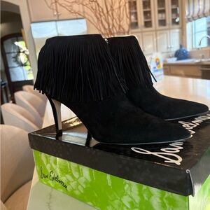Sam Edelman Black Heeled Boots Sleek Design